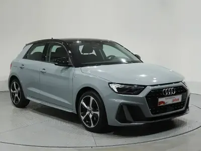 Usado Audi A1 116 CV (85 kW) 2025 Gris SUV