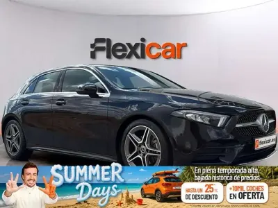 Usado Mercedes A180 109 CV (80 kW) 2020 Negro Utilitario