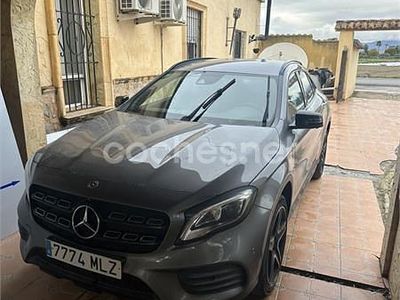 Usado Mercedes GLA250 211 CV (155 kW) 2017 Gris / plata SUV