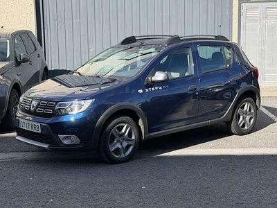 Usado Dacia Sandero 90 CV (66 kW) 2018 Azul Utilitario