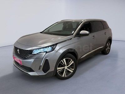 Usado Peugeot 5008 Active 130 CV (95 kW) 2021 Gris / plata SUV