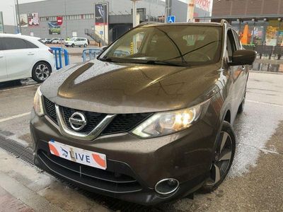 Usado Nissan Qashqai N-Connecta 110 CV (80 kW) 2017 Marrón SUV