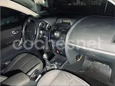 Usado Renault Mégane II Authentique 100 CV (73 kW) 2006 Negro Berlina