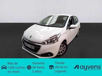 Blanco Usado 2019 Peugeot 208 Active Utilitario | 9200 €