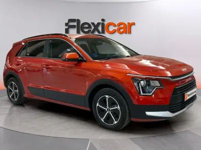 Usado Kia Niro 184 CV (135 kW) 2023 Naranja SUV