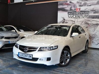 Blanco Usado 2008 Honda Accord Executive Berlina | 4900 € (Caro)