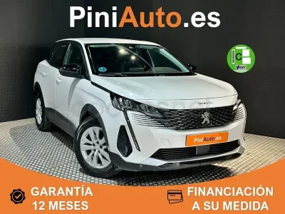 Usado Peugeot 3008 Active 130 CV (95 kW) 2021 Blanco SUV
