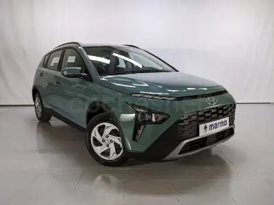 Usado Hyundai Bayon 84 CV (61 kW) 2023 Verde SUV