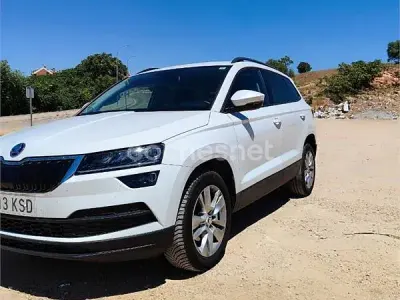 Usado Skoda Karoq Ambition 150 CV (110 kW) 2018 Blanco SUV