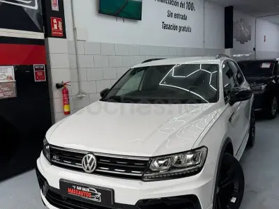 Usado VW Tiguan R-line 150 CV (110 kW) 2020 Blanco SUV