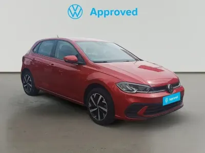 Usado VW Polo Life 95 HP (69 kW) 2022 Vermelho Citadino