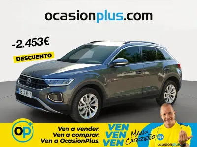 Usado VW T-Roc Life 150 CV (110 kW) 2023 Gris SUV
