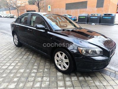 Volvo S40
