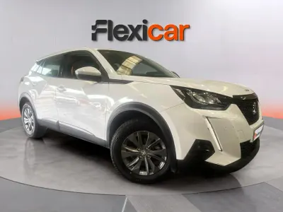 Usado Peugeot 2008 Active 101 HP (74 kW) 2020 Branco SUV