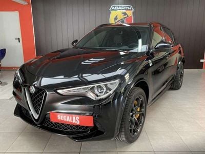 Negro Usado 2019 Alfa Romeo Stelvio Quadrifoglio SUV | 54.800 €