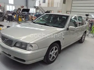 Käytetty Volvo V70 140 HP (102 kW) 1999 Peessi Farmari