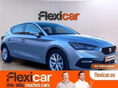 Usado Seat Leon Style 131 CV (96 kW) 2023 Gris Utilitario
