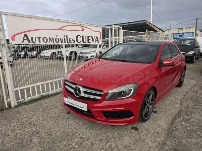 Usado Mercedes A200 AMG line 136 CV (100 kW) 2012 Rojo Utilitario