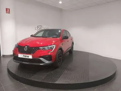 Usado Renault Arkana Esprit Alpine 145 CV (106 kW) 2024 Rojo SUV