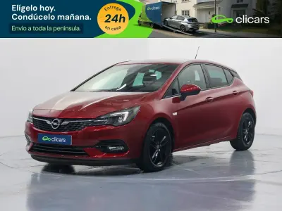 Usado Opel Astra GS Line 110 CV (80 kW) 2020 Rojo Berlina