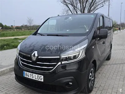 Usado Renault Trafic LIMITED 120 CV (88 kW) 2019 Negro Monovolumen