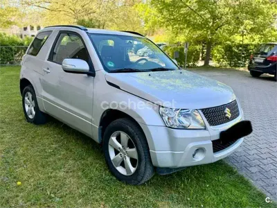 Begagnad Suzuki Grand Vitara 106 HK (77 kW) 2009 Grå SUV