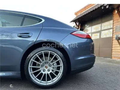 Usado Porsche Panamera 400 CV (294 kW) 2010 Azul Utilitario