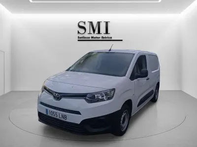Usado Toyota Proace City City 76 CV (55 kW) 2021 Blanco Monovolumen