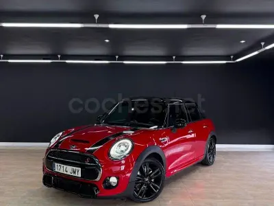 Usado Mini Cooper S 192 CV (141 kW) 2016 Rojo Utilitario