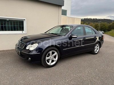 Usado Mercedes C200 Avantgarde 163 CV (119 kW) 2006 Negro Berlina
