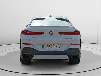 Käytetty BMW X6 M Sport 286 HP (210 kW) 2022 Valkoinen Katumaasturi