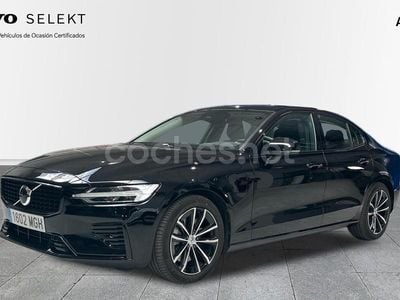 Negro Usado 2023 Volvo S60 Ultimate Berlina | 47.900 € (Un poco caro)