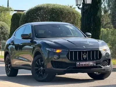 Usado Maserati Levante 250 CV (183 kW) 2017 Gris SUV