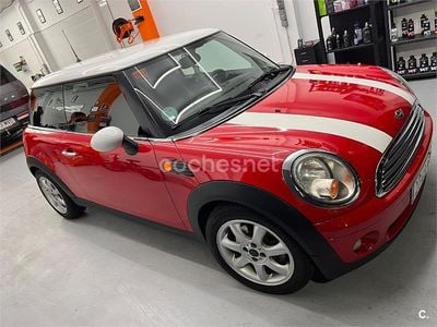 Usado Mini Cooper 120 CV (88 kW) 2009 Rojo Utilitario