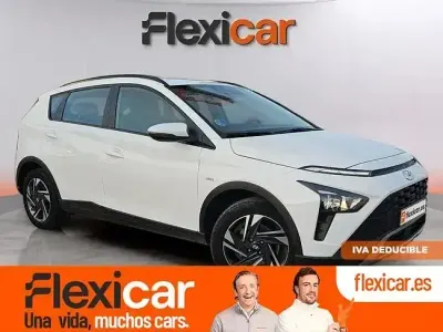 Usado Hyundai Bayon 100 CV (73 kW) 2023 Blanco SUV