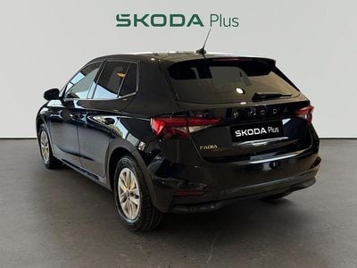Usado Skoda Fabia Selection 95 CV (69 kW) 2025 Negro Utilitario
