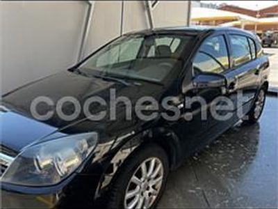 Negro Usado 2006 Opel Astra Enjoy Berlina | 2000 € (Super precio)