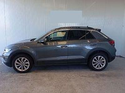 Begagnad VW T-Roc Life 115 HK (84 kW) 2023 Grå SUV
