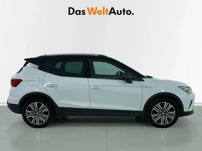 Begagnad Seat Arona FR 115 HK (84 kW) 2024 Vit SUV