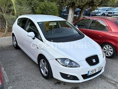 Blanco Usado 2010 Seat Leon Reference Berlina | 4700 € (Precio justo)