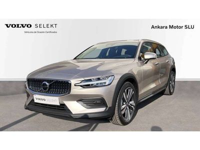 usado Volvo V60 CC 2.0 B4 (D) AWD Auto Core