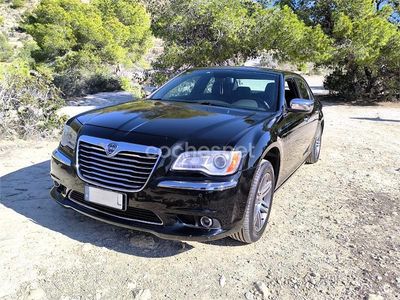 Usado Lancia Thema Platinum 239 CV (175 kW) 2013 Negro Berlina