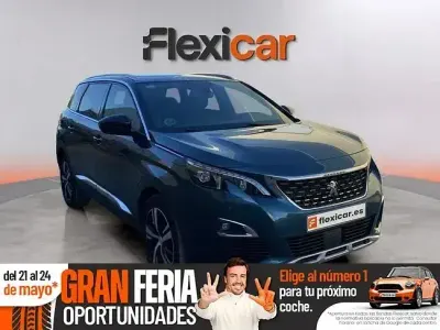 Używany Peugeot 5008 Active 130 KM (95 kW) 2018 Zielony SUV