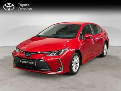 Usado Toyota Corolla Eco 140 CV (102 kW) 2025 Rojo Berlina