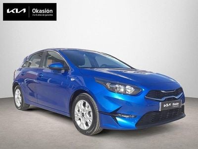 Usado Kia Ceed 100 CV (73 kW) 2022 Azul Utilitario