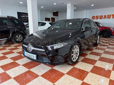 Usado Mercedes A180 136 CV (100 kW) 2019 Negro Berlina