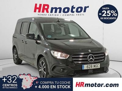 Usado Mercedes T180 116 CV (85 kW) 2023 Negro Monovolumen