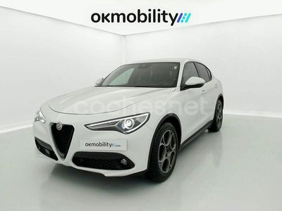 Blanco Usado 2022 Alfa Romeo Stelvio Sprint SUV | 28.900 € (Precio justo)