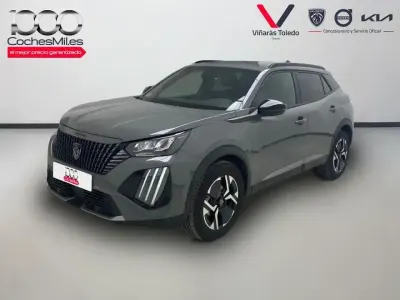 Usado Peugeot 2008 Allure 130 CV (95 kW) 2024 Gris / plata SUV
