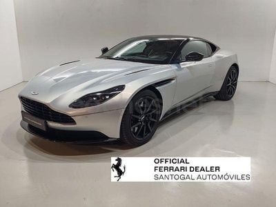 Usado Aston Martin DB11 510 CV (375 kW) 2018 Gris / plata Coupe